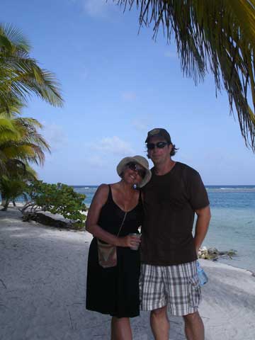 RobMeTobacco-Caye
