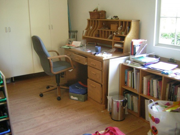 desk for crafts