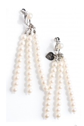 chunky pearl earrings from the 80's
